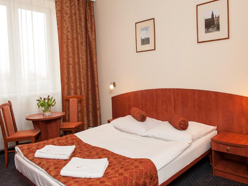 Hotel Arkadia Legnica Bilik gambar